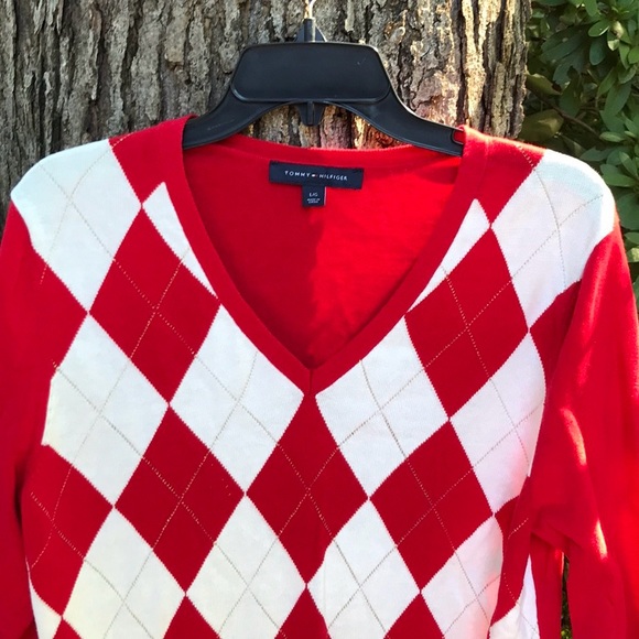 Tommy Hilfiger Red White Metallic Gold Argyle V-Neck Sweater L Large Women’s - Picture 3 of 13